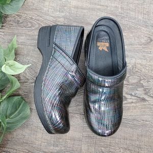 Dansko XP Shoes Clogs Leather Metallic Criss Cross Professional Work Black Work